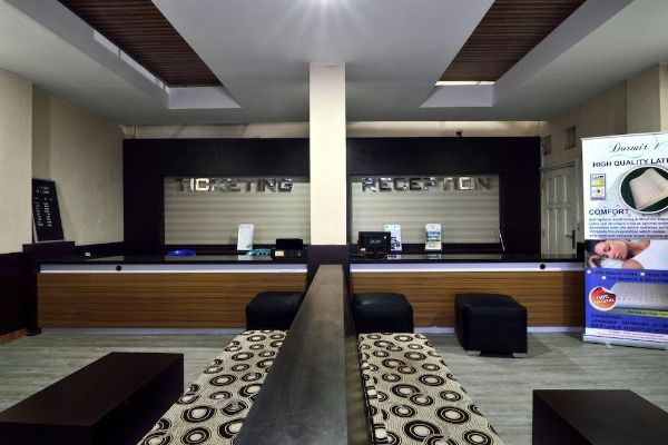 Segara Anak Bungalow & Restaurant (Praya)